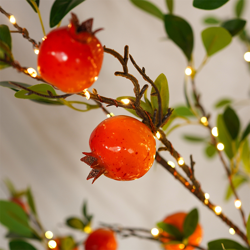 Simulation Pomegranate Tree With Light