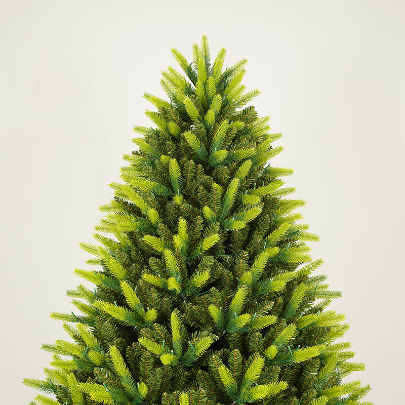 Two-Color PE Christmas Tree With Lights