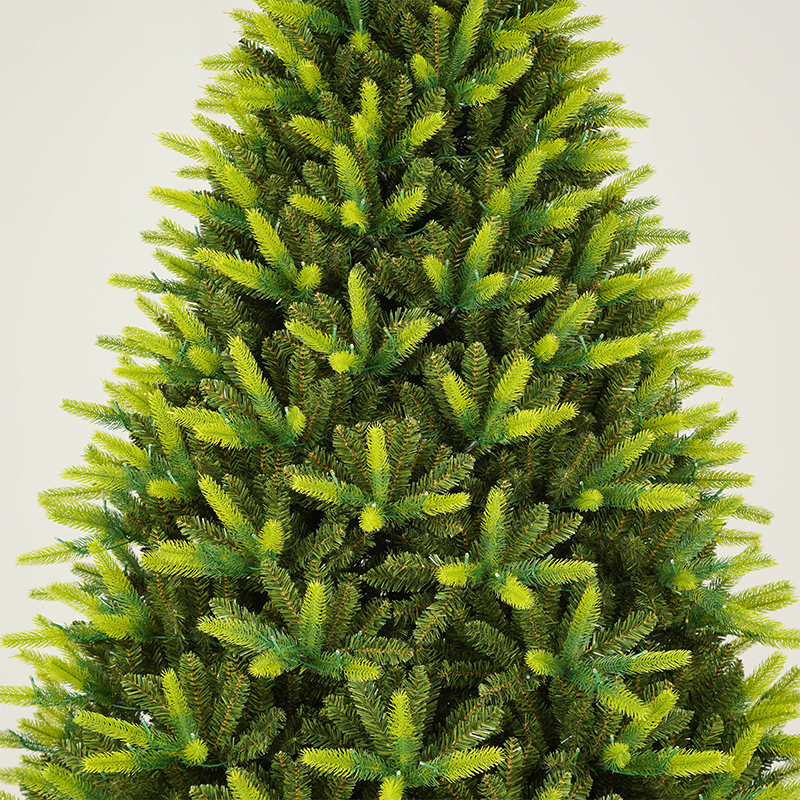 Two-Color PE Christmas Tree With Lights